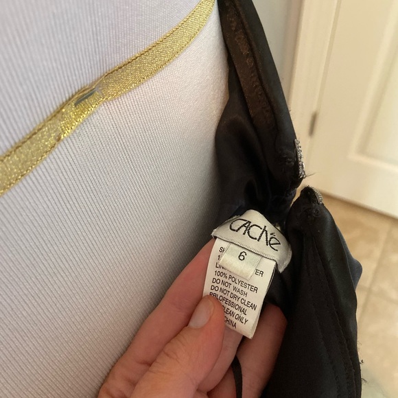 Cache dress - Picture 8 of 8